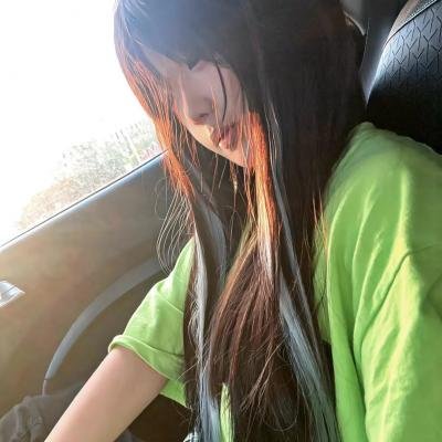 梦女孩海报