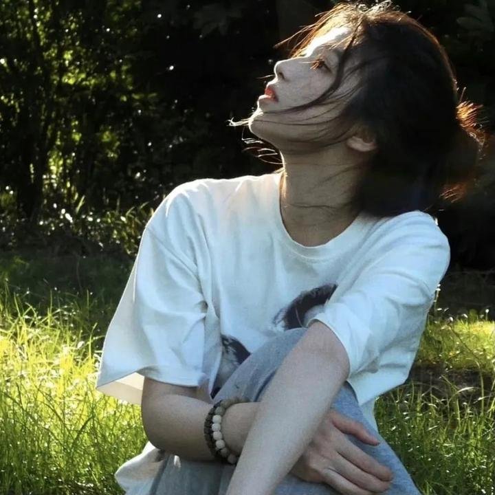 开辟海报